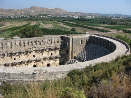 Oldalsó és környéke (Aspendos és Perge)