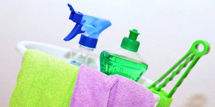Curățarea după reparații efectuați-vă sau angajați profesioniști