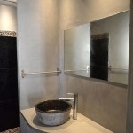Tipuri și avantaje ale tencuielii decorative pentru baie