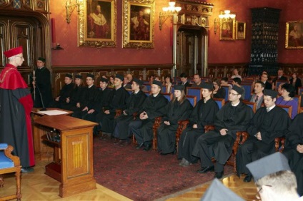 Universitatea Jagielloniană, specialități, reguli de admitere