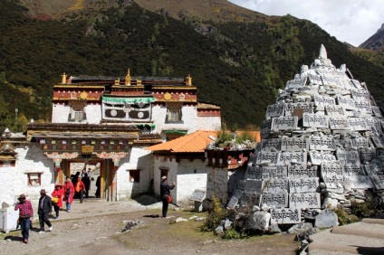 Yadin tartalék Garze tibeti autonóm prefektúra Szecsuán tartomány Tibet utazásszervező új
