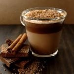 14 Rețetă populară de ciocolată caldă pentru anul 2017