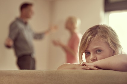 3 Lucruri pe care nu le poți spune unui copil după un divorț
