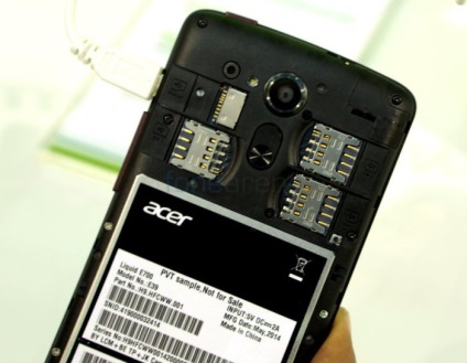 Acer lichid e700 - revizuirea unui smartphone simplu, dar multifuncțional