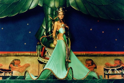 Regina Cleopatra - secrete ale femeilor (actrițe foto)