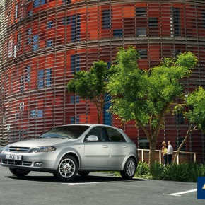 Prețul și seturile complete ale hatchback-ului Chevrolet Lacetti