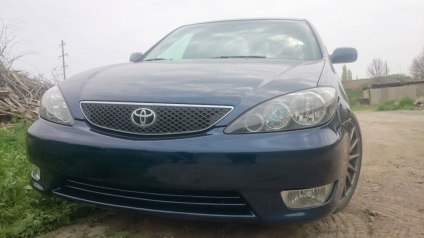 Tisztítása A fényszórók Toyota Camry 2001