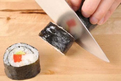 Efectuarea de sushi la tainele de gătit la domiciliu - rețete simple