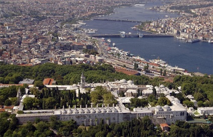Palatul Topcapa din Istanbul este reședința sultanilor turci