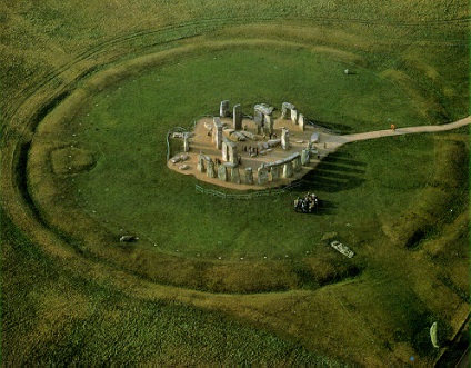 Unde este Stonehenge fotografia acestor pietre vechi din Anglia