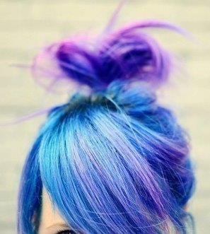 Culoarea părului albastru sau albastru - luați-o și ieșiți în evidență