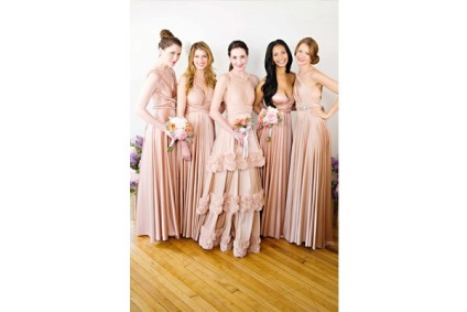 Agenție de nuntă Goodwill (nunți în Crimeea) aspect bun - serviciu pentru vânzarea și închirierea de rochii-transformatoare