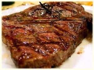 Cum să gătești carne de vită cu entrecote cu carne de vită și banane