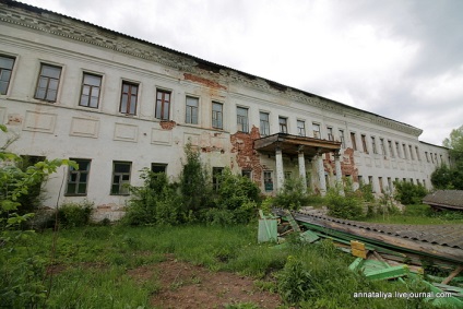 Подобно на вода от гърба на патешки