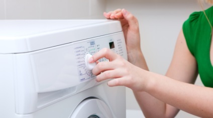 Hogyan mossa meg a kezét, és tapsol a mosógép