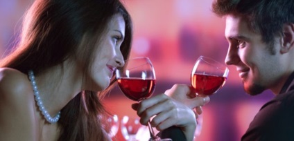 Cum sa aranjezi data perfecta romantica cu cele mai bune idei pentru intalniri si cadouri pe 14 februarie
