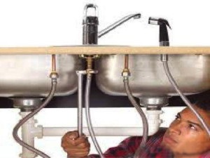 Cum să înlocuiți robinetul în bucătărie cu instrucțiuni detaliate pentru selectarea, achiziționarea și instalarea unei macarale de apă