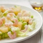 A klasszikus recept a rák saláta fotók