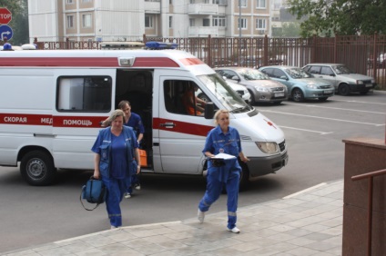 Când să apelați o ambulanță cu gripa cu privire la ce simptome să acorde atenție