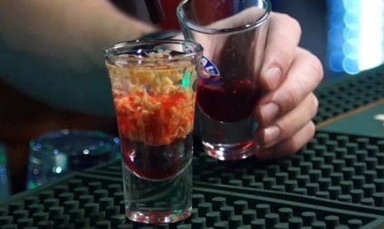 Cocktail creierului tumora - un experiment care a reușit în video glorie, nalivali