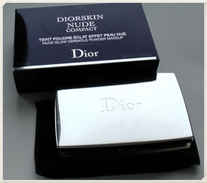 Компактна пудра-основа «природне сяйво» dior diorskin nude compact natural glow radiant