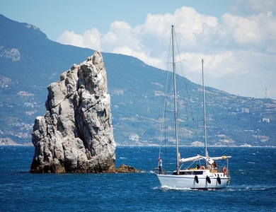 Corfu - statiuni, plaje, hoteluri, atractii ale insulei