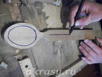 Maestru de clasă pentru a face linguri din lemn sculptate ♥ ~ - Veda-house
