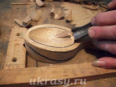 Maestru de clasă pentru a face linguri din lemn sculptate ♥ ~ - Veda-house