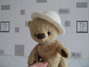 Mesterkurzus - díszes kalap a medve, egy blog a szerző Teddy medvék