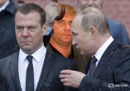 Cel mai bun photoshop, panglica lui Medvedev și Putin