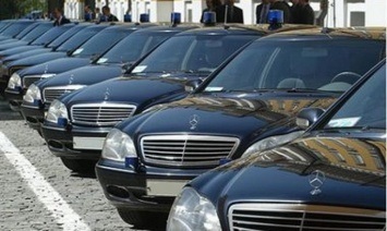 Pe ce mașini fac oficialii ucraineni 