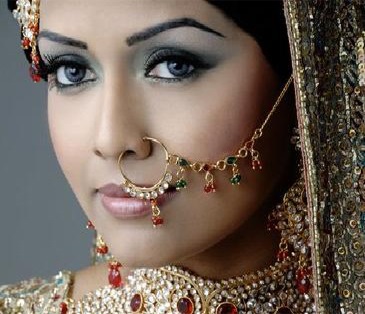 Nat - ornament indian pe nas, secretele de frumusete