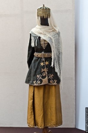 Costumul Național de Adjug (Circassian)