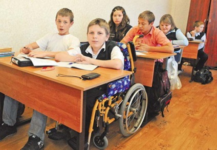 Educația copiilor cu dizabilități în școala secundară