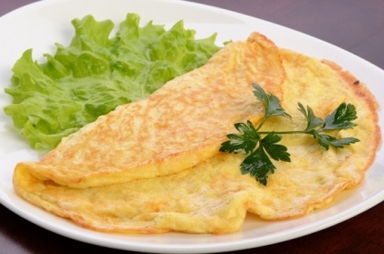 Omelet fără rețete de gătit cu lapte, ls