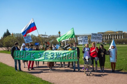 Opoziția atacă ursul, ceea ce îl va înlătura pe Putin