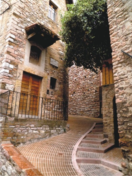 Caracteristicile construcției în Italia înregistrarea documentelor, reconstrucția caselor vechi,