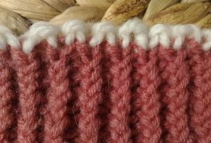 O lecție detaliată despre cum să terminați tricotarea pe fotografii și videoclipuri