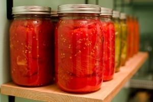 Tomate în suc de roșii pentru iarnă - rețete pentru gătit