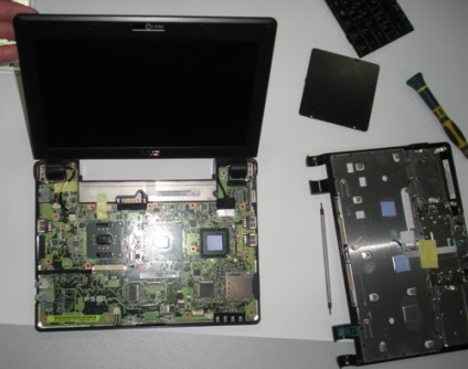 Demontarea asus eee 900, articole utile din itcomplex