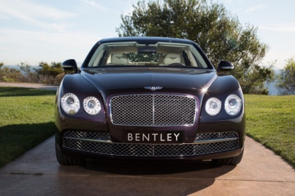 A Rolls-Royce ellen Bentley