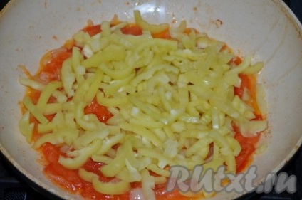 Saláta cukkini, paprika és paradicsom télen - a recept egy fotó