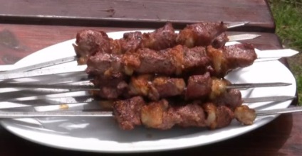 Shish kebab din ficat, retete la mina, carne pe foc, maestru de odihnă