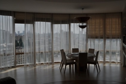 Perdele în sala de mese din apartament - o imagine de ansamblu a ideilor moderne în interior (50 fotografii)