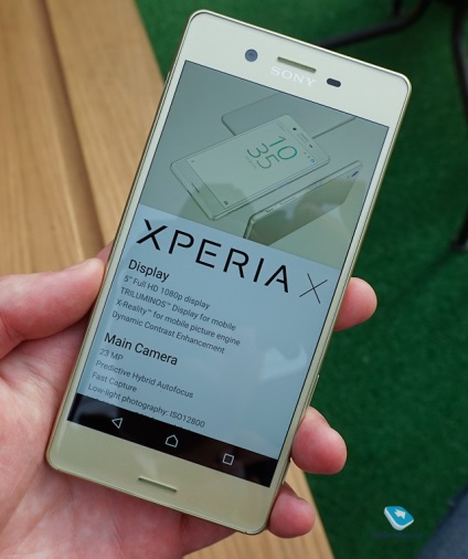 Sony xperia x - primul aspect