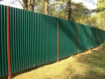 Construim un gard ieftin și frumos cu mâinile noastre pentru case de vară, materiale
