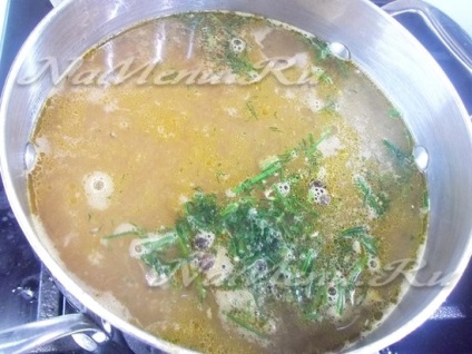 Supa din șprot în sos de roșii cu vermicelli, rețetă cu fotografie