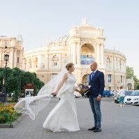 Fotografia de nunta la rasaritul oceanului din Odessa - maxima neplacuta