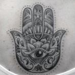 Tatuaje de mână hamsa - fotografie și precizie de tatuaj