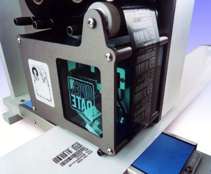 Imprimantă termotransfer
